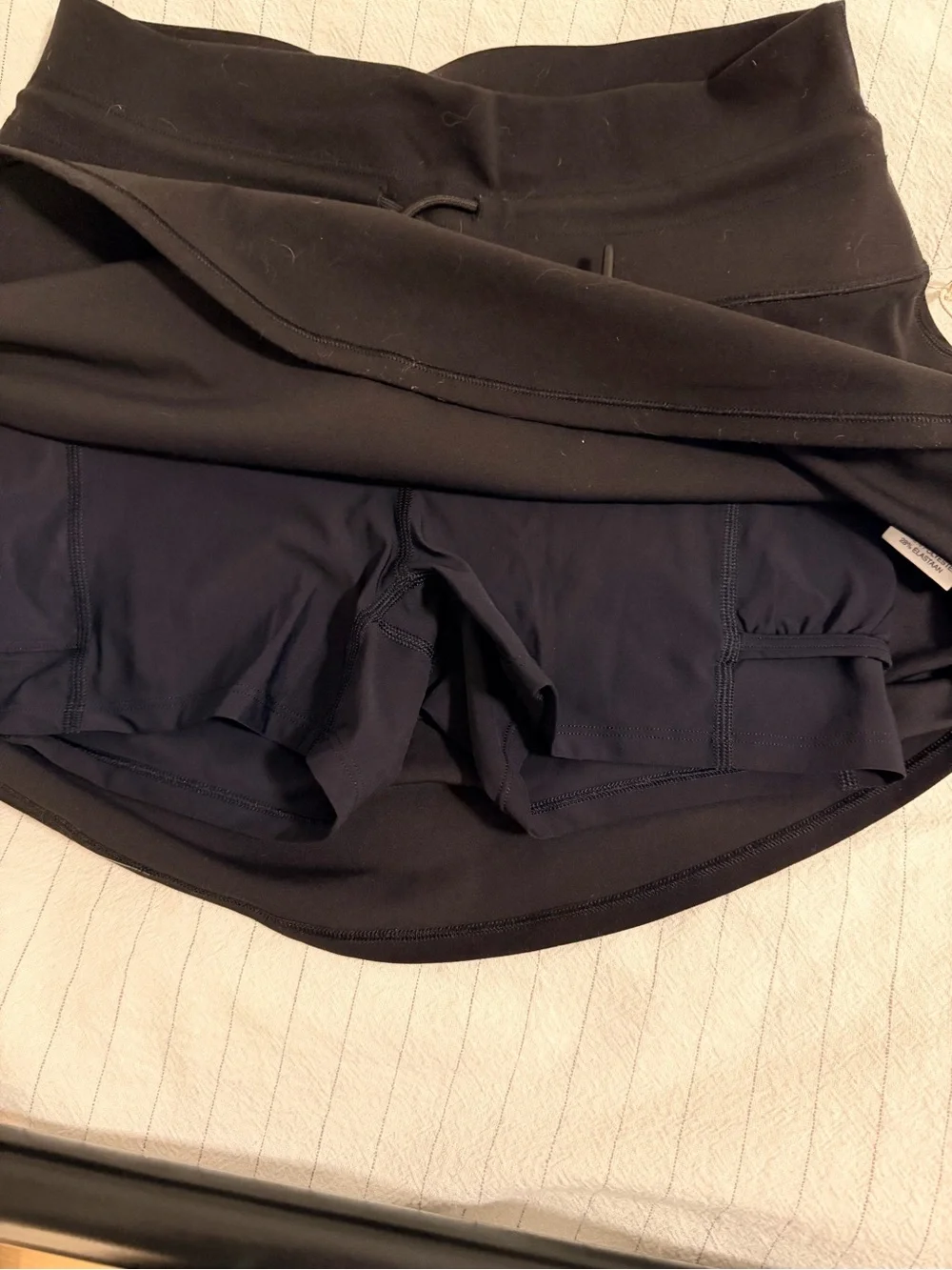NWT Vuori Black A-Line Active Skort with Drawstring - Picture 3 of 4